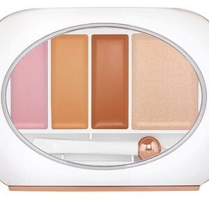 🌸 Flower Red Carpet Secret Eye Bright Palette – NWT